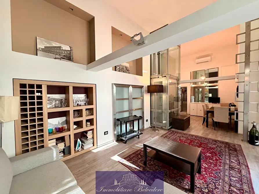 Immagine 1 di Bilocale in vendita  in Via San Gallo a Firenze