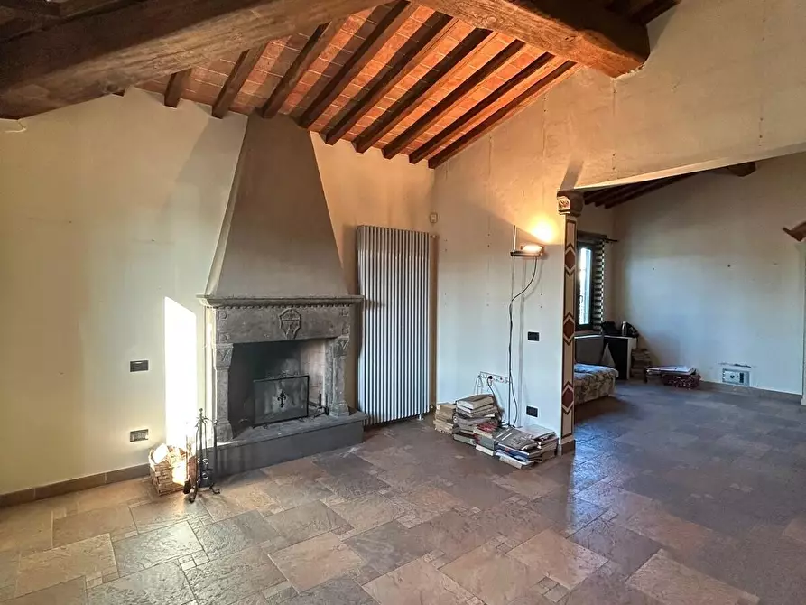 Immagine 12 di Trilocale in vendita  in Via Lucca a Firenze