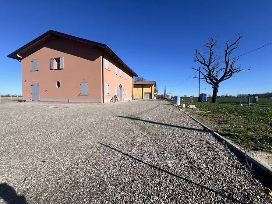 Immagine 5 di Casa bifamiliare in vendita  in Via del Papa 1580 a Crevalcore