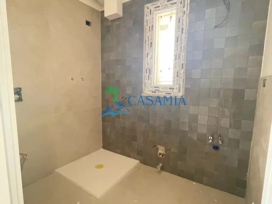 Immagine 14 di Casa trifamiliare in vendita  a Grottammare