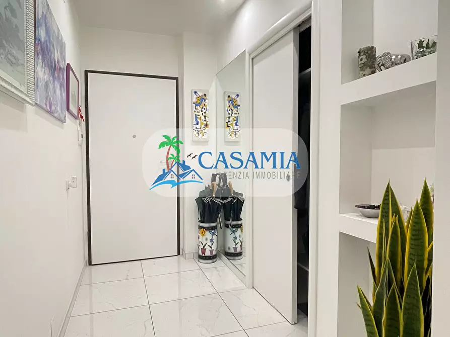 Immagine 35 di Quadrilocale in vendita  a Grottammare