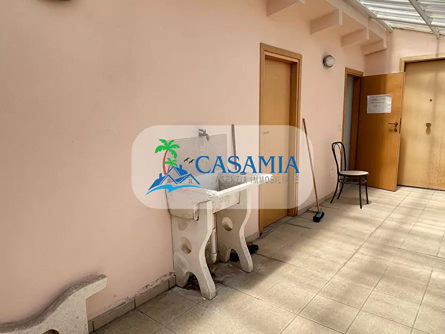 Immagine 29 di Pentalocale in vendita  in Via Montebello a San Benedetto Del Tronto