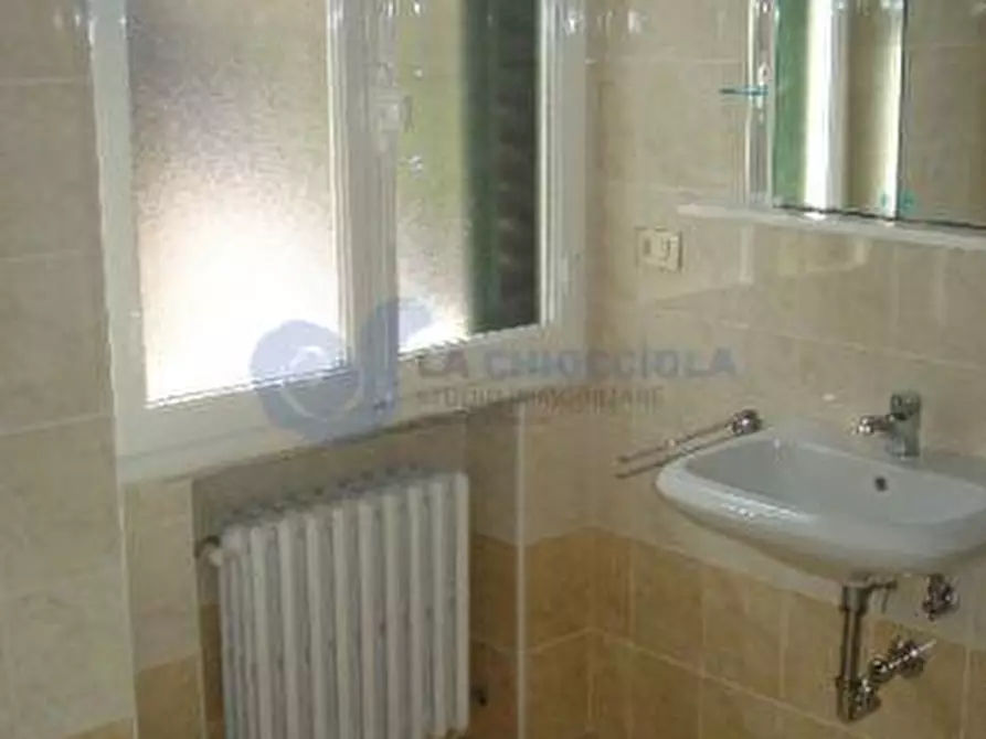 Immagine 7 di Trilocale in affitto  in CALARI a Bologna