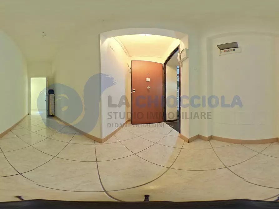 Immagine 3 di Ufficio in vendita  a Bologna