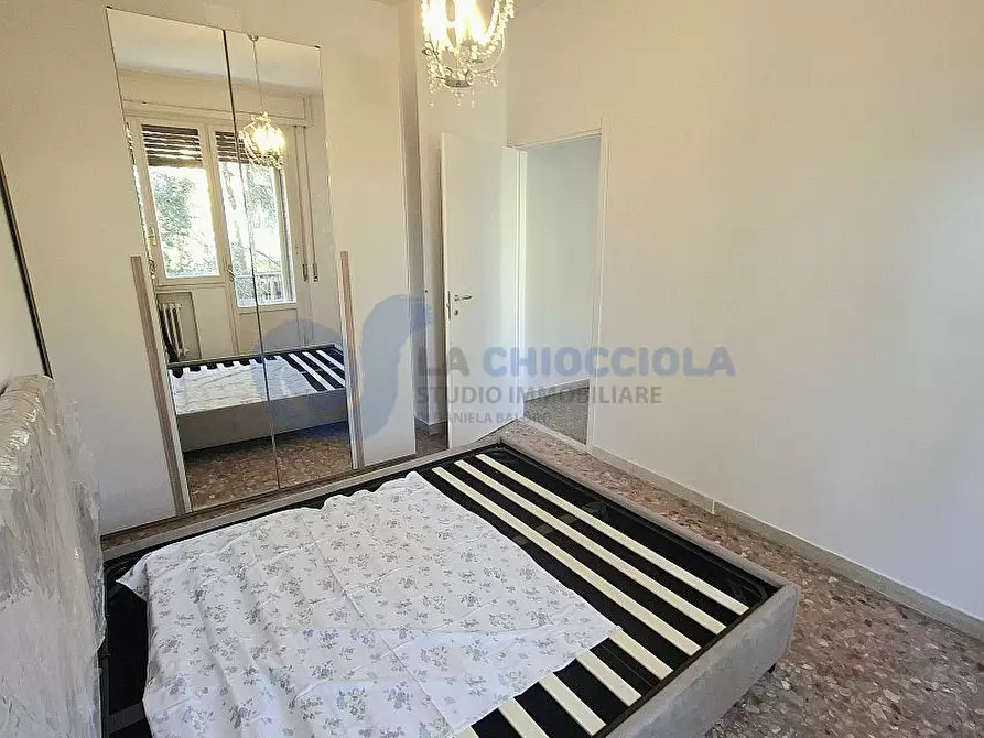 Immagine 33 di Bilocale in affitto  in Via Emilia Levante a Bologna