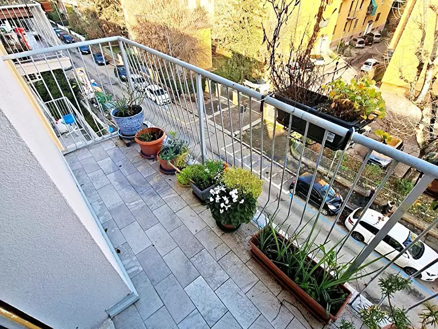 Immagine 40 di Trilocale in vendita  in Via Francesca Edera de Giovanni 16 a Bologna