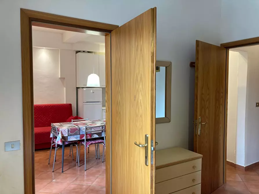 Immagine 32 di Trilocale in affitto  a Bologna