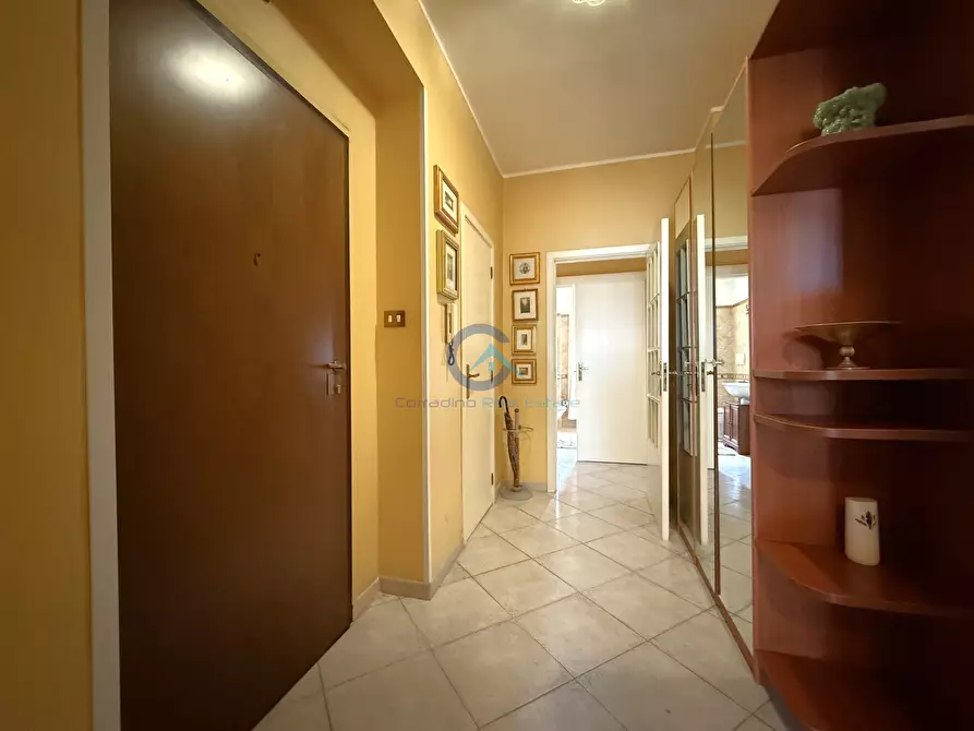 Immagine 13 di Trilocale in vendita  in Via Eraclea 36d a Catanzaro