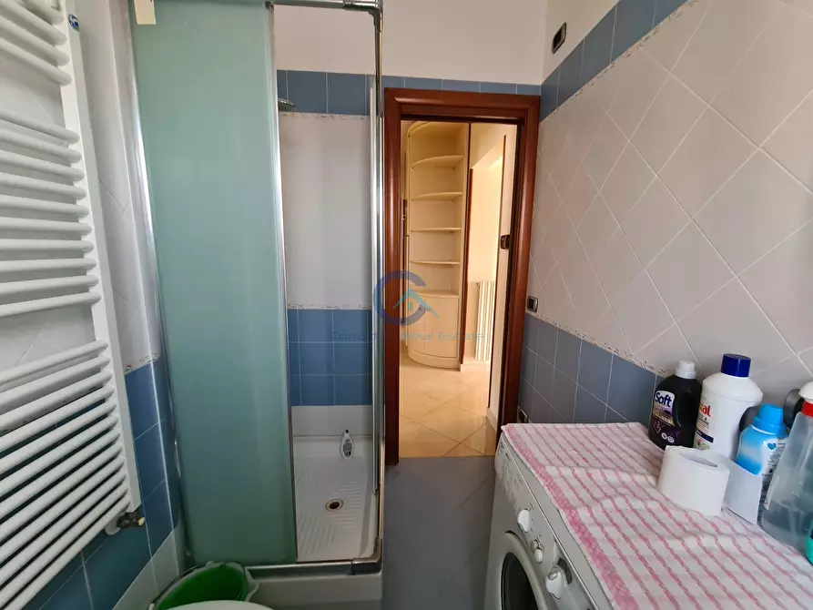 Immagine 11 di Stanza singola in affitto  a Catanzaro