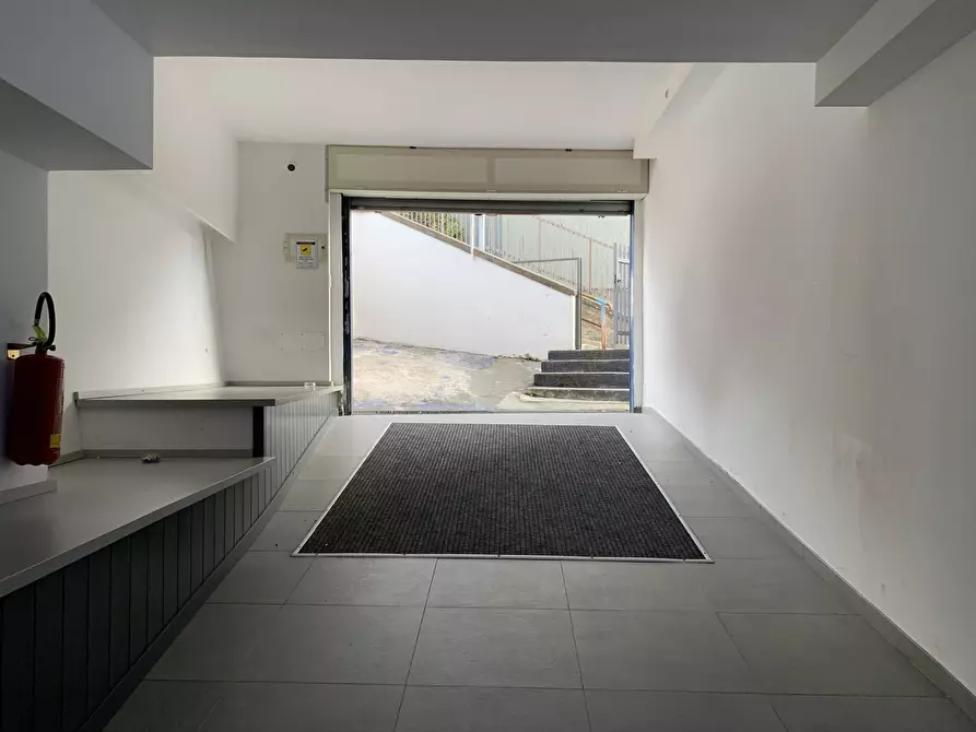 Immagine 13 di Pizzeria / Pub in affitto  in Via A. De Gasperi 14 a Catanzaro