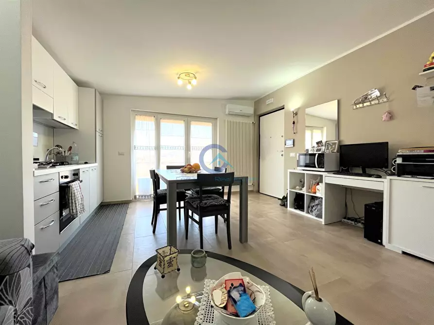 Immagine 1 di Attico in vendita  a Montepaone