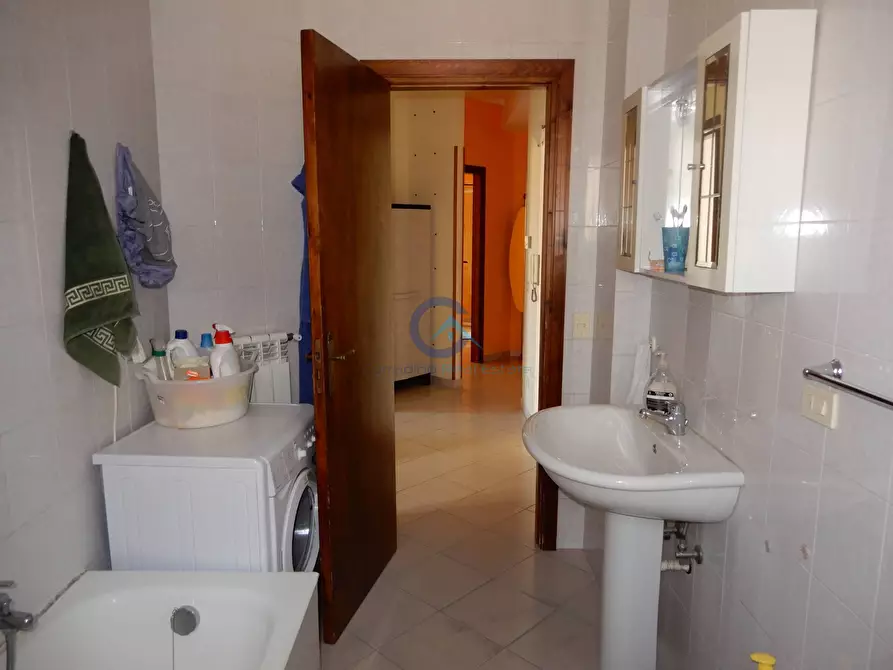 Immagine 16 di Stanza singola in affitto  a Catanzaro