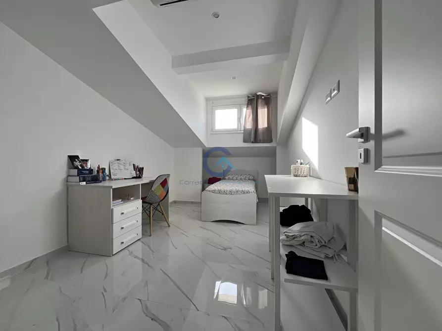 Immagine 9 di Attico in affitto  in Viale Crotone 210f a Catanzaro