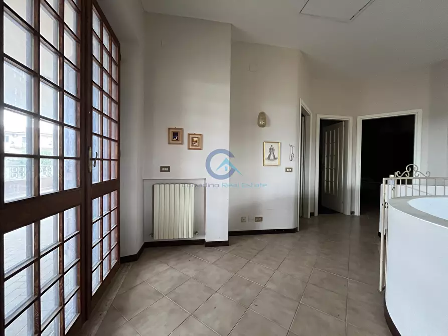 Immagine 14 di Casa indipendente in vendita  in Corso Telesio 80 a Settingiano