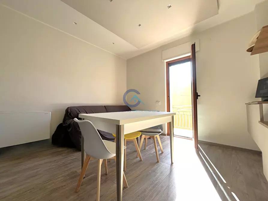 Immagine 3 di Trilocale in vendita  in Traversa IV Viale Crotone 8 a Catanzaro