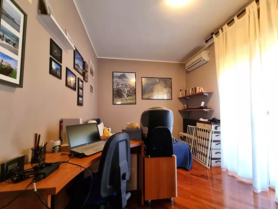 Immagine 16 di Casa bifamiliare in vendita  in Via Ugo Ortona 67 a Catanzaro