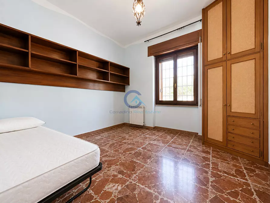 Immagine 14 di Casa indipendente in vendita  a Catanzaro