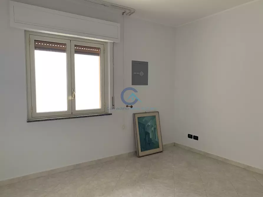 Immagine 12 di Trilocale in affitto  a Catanzaro