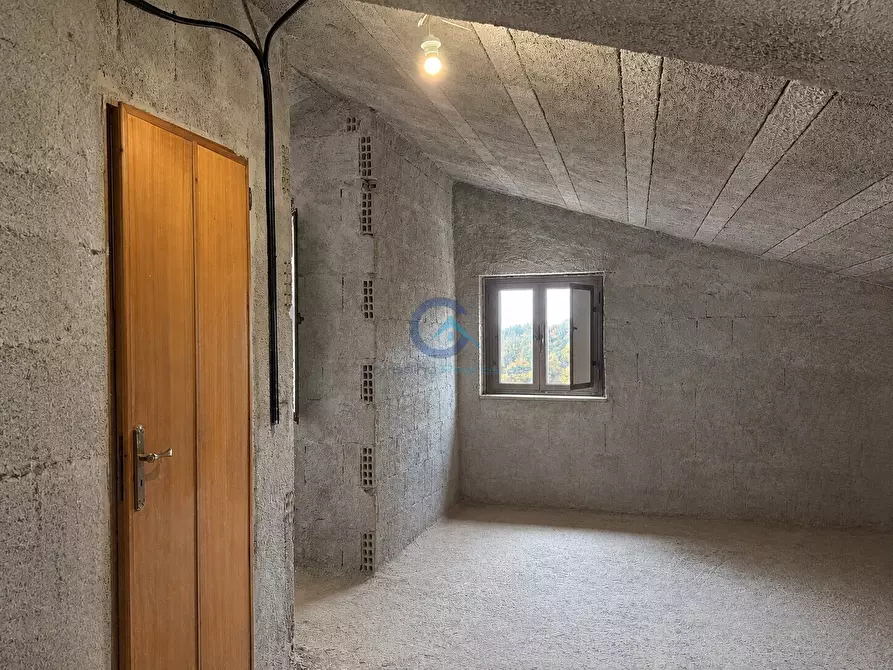 Immagine 11 di Villa in vendita  in Via Codella a Settingiano