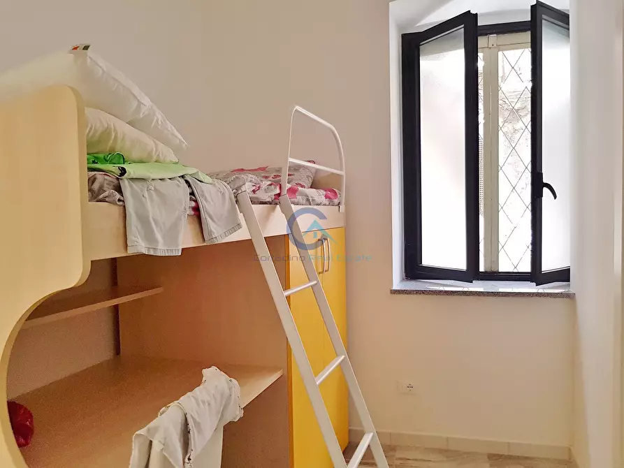 Immagine 8 di Trilocale in affitto  a Catanzaro