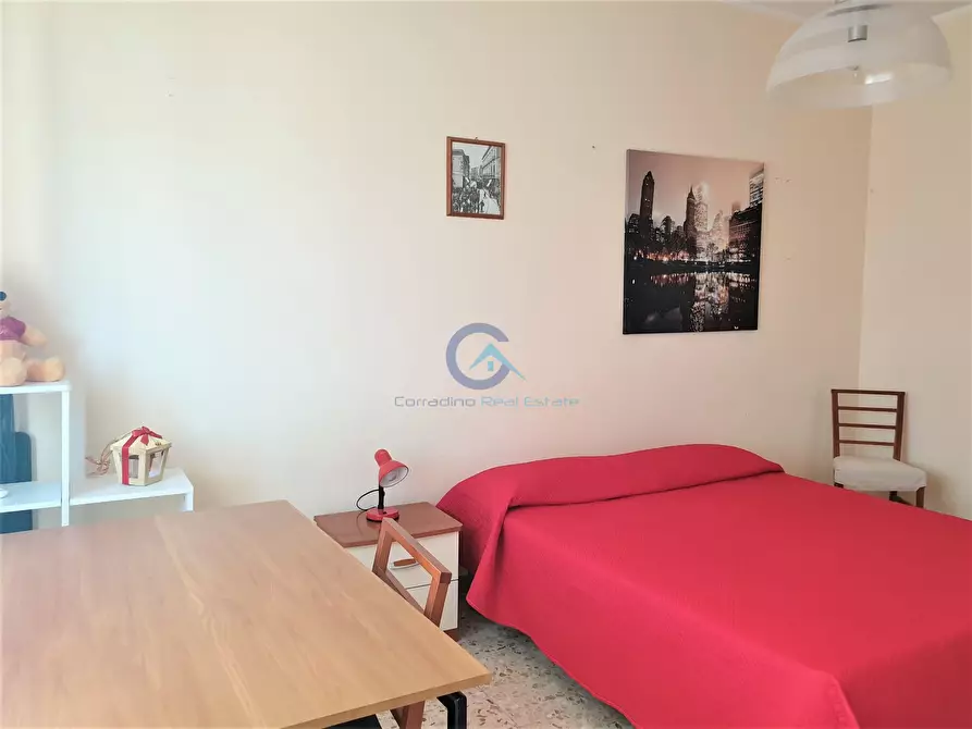 Immagine 12 di Stanza singola in affitto  a Catanzaro