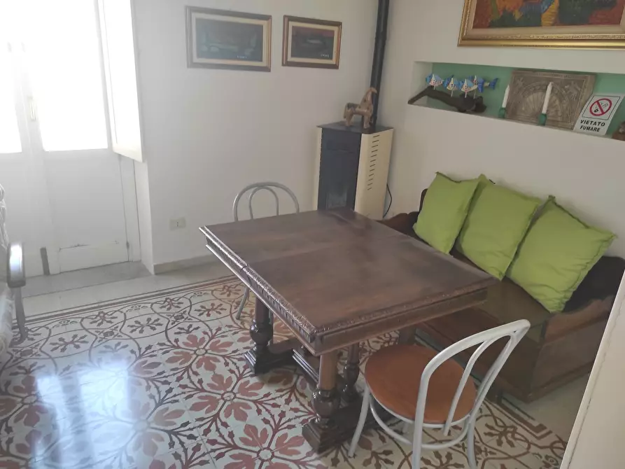 Immagine 7 di Pentalocale in vendita  in Via Vincenzo Mirabella a Siracusa