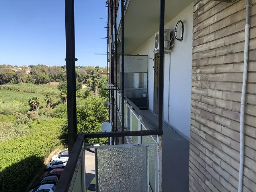Immagine 5 di Appartamento in vendita  in Via Adda a Siracusa