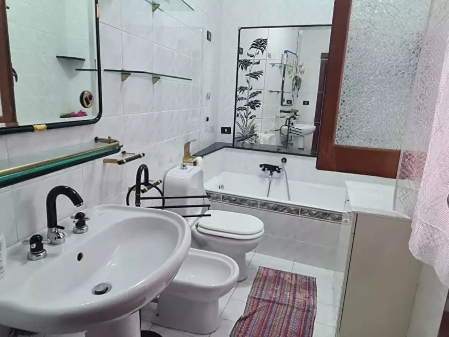 Immagine 5 di Stanza singola in affitto  in CORSO UMBERTO a Siracusa