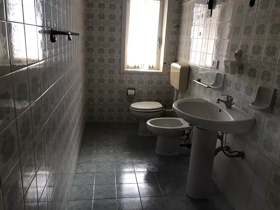 Immagine 9 di Quadrilocale in vendita  in Viale Scala Greca a Siracusa