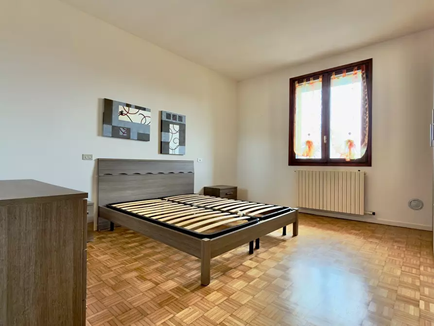 Immagine 9 di Bilocale in vendita  in Vicolo Chiuso a Verolavecchia