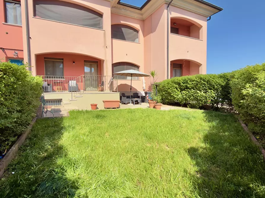 Immagine 1 di Trilocale in vendita  in Via Del Dosso a Mairano