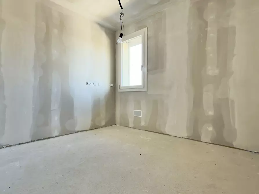 Immagine 6 di Quadrilocale in vendita  a Torbole Casaglia