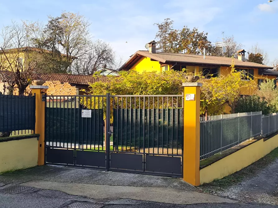 Immagine 35 di Villa in vendita  in Via GUGLIELMO  MARCONI a Borgosatollo