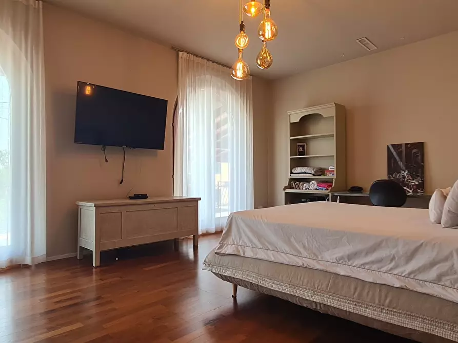 Immagine 17 di Villa in vendita  in via Gramsci 5 a Comezzano-Cizzago