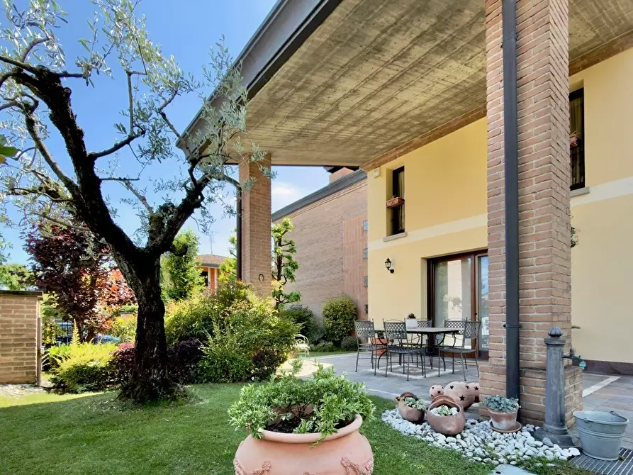 Immagine 3 di Casa indipendente in vendita  in Via Donatori di Sangue a Cazzago San Martino
