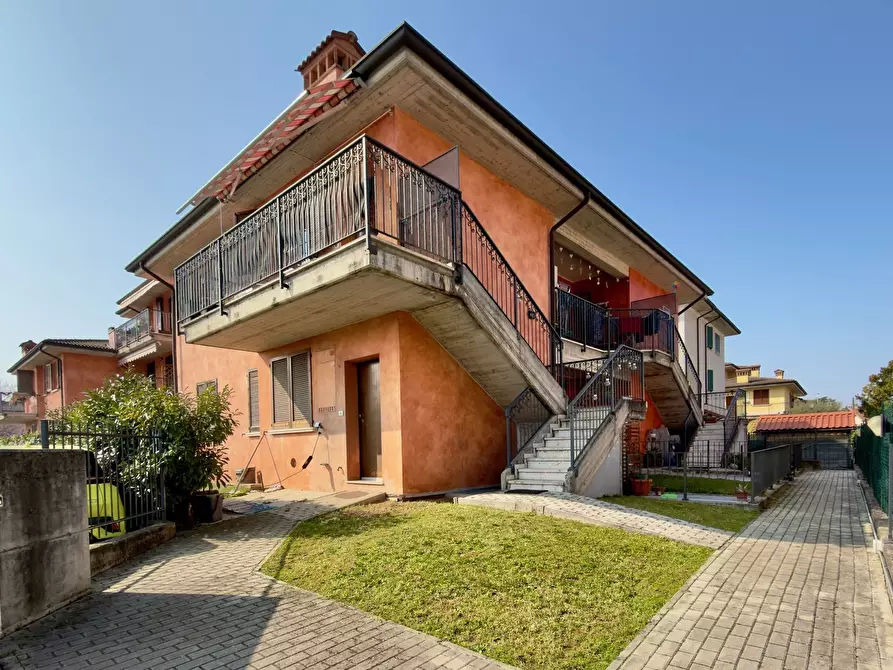 Immagine 1 di Bilocale in vendita  in Via N. Castellini a Rezzato