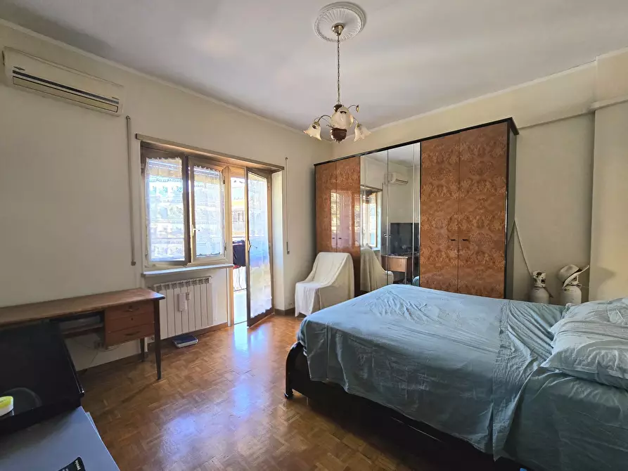 Immagine 10 di Quadrilocale in vendita  in Via Adolfo Albertazzi 92 a Roma