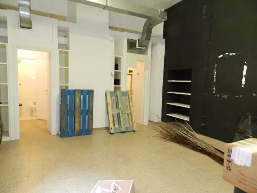 Immagine 10 di Laboratorio in affitto  in Via Monte Pertica 24 a Roma