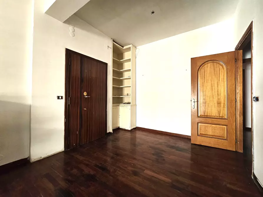 Immagine 3 di Quadrilocale in vendita  in Via Mario Canavari 11 a Roma