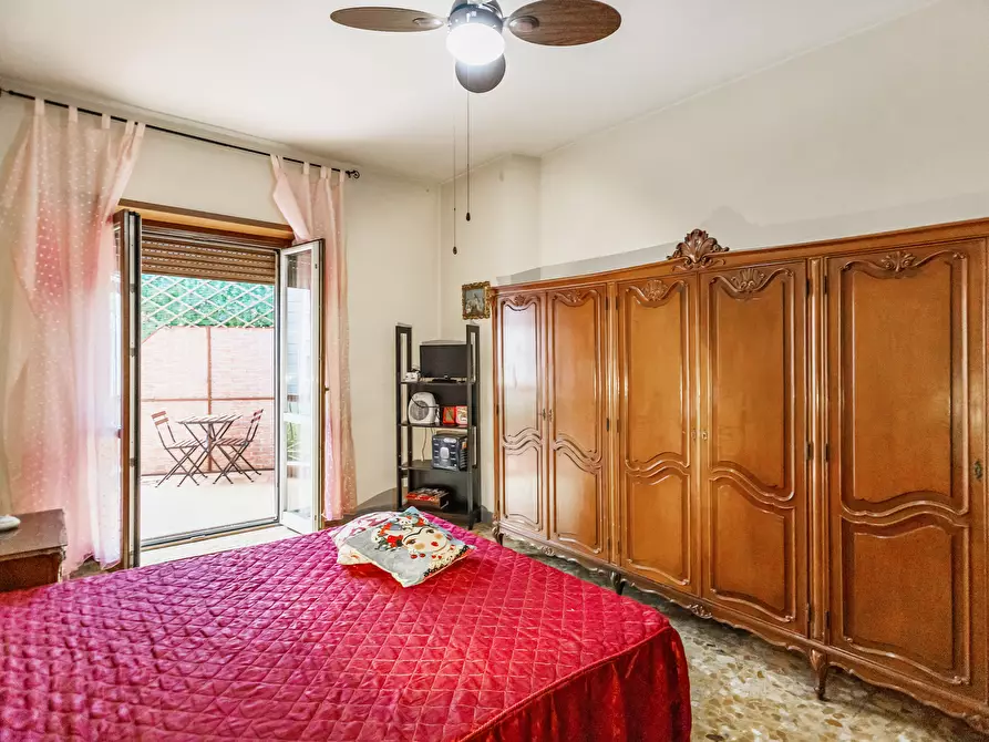 Immagine 15 di Trilocale in vendita  in Viale dei Consoli 27 a Roma