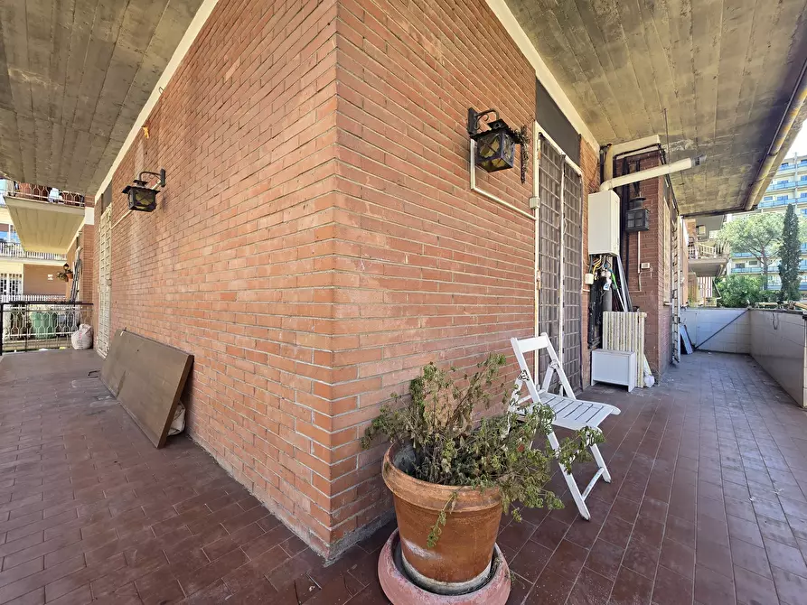 Immagine 20 di Quadrilocale in vendita  in Via Mario Canavari 11 a Roma