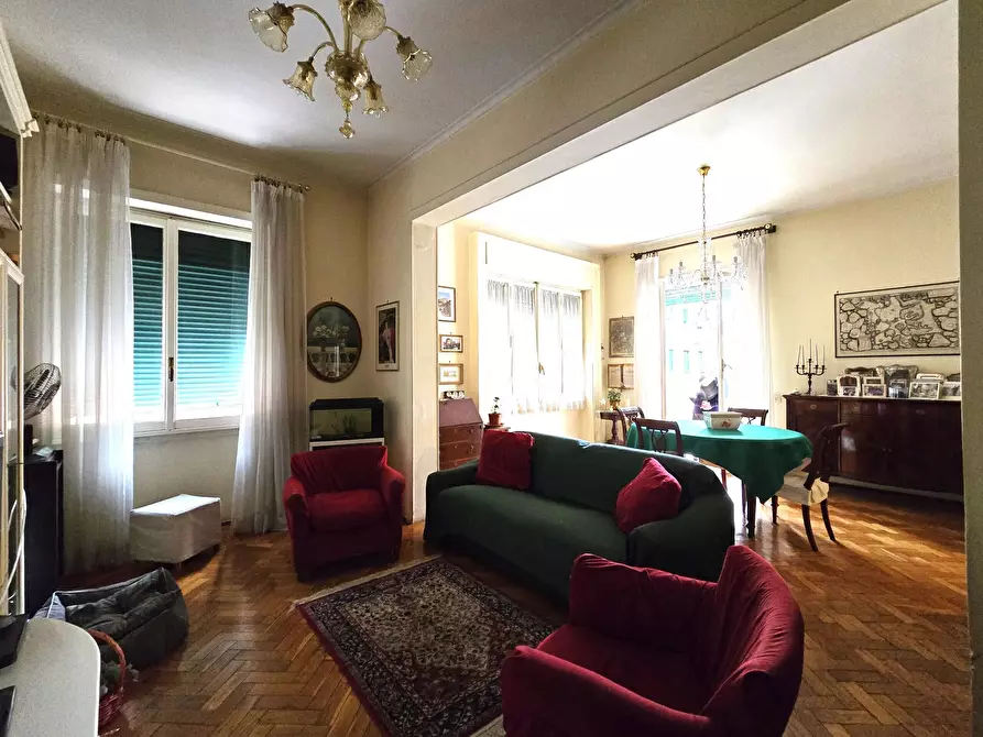 Immagine 11 di Quadrilocale in affitto  in Via Rodolfo LancianiVia Rodolfo lanciani 8 a Roma