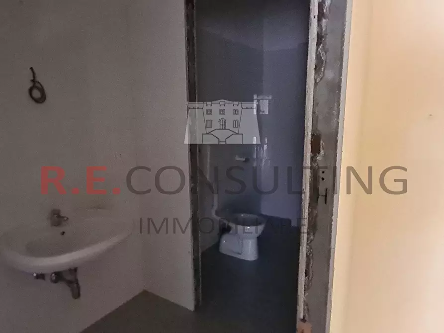 Immagine 13 di Ufficio in affitto  in Via P. Impastato a Martina Franca