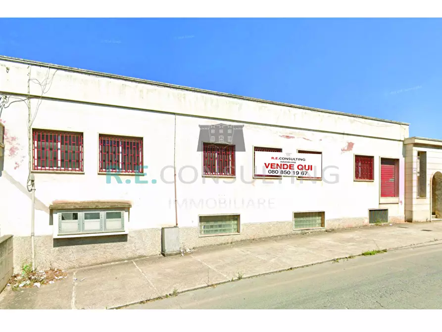 Immagine 1 di Capannone industriale in vendita  in Via Alberobello 110 a Martina Franca
