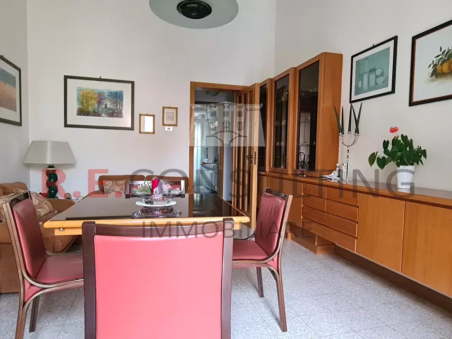 Immagine 6 di Pentalocale in vendita  in Viale della Libertà 28 a Martina Franca