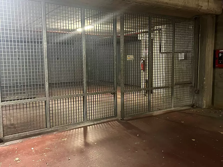 Immagine 4 di Garage in affitto  in VIA ROMBO' 35 a Rivoli