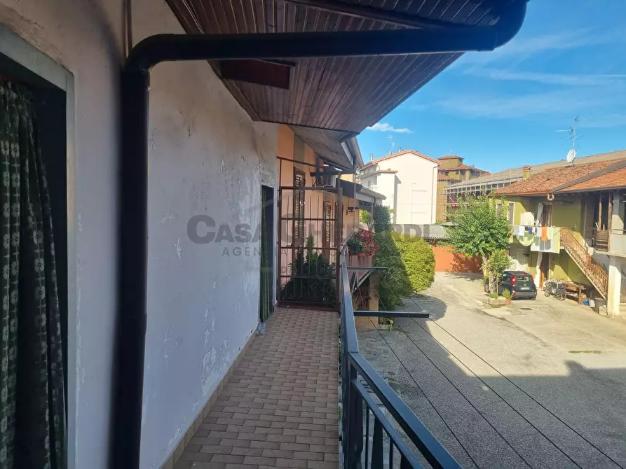 Immagine 4 di Porzione di casa in vendita  in Via Gaetano Donizetti 19 a Bonate Sotto
