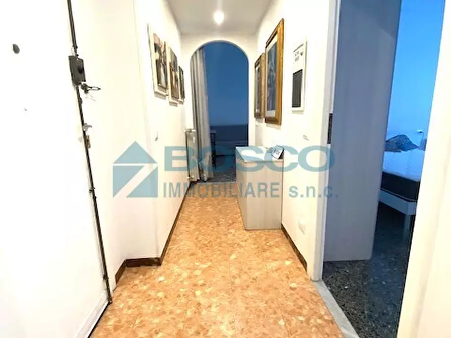 Immagine 10 di Trilocale in vendita  in Via V. Veneto 111 a La Spezia