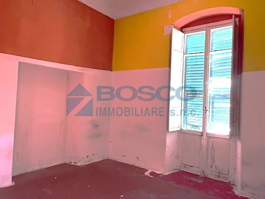 Immagine 13 di Pentalocale in vendita  in Piazza Benedetto Brin 5 a La Spezia