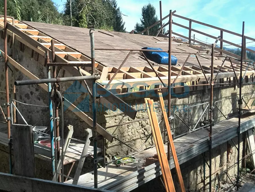 Immagine 9 di Rustico / casale in vendita  in Salita Castello a Beverino